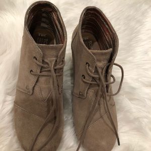 TOMS Suede ankle boots